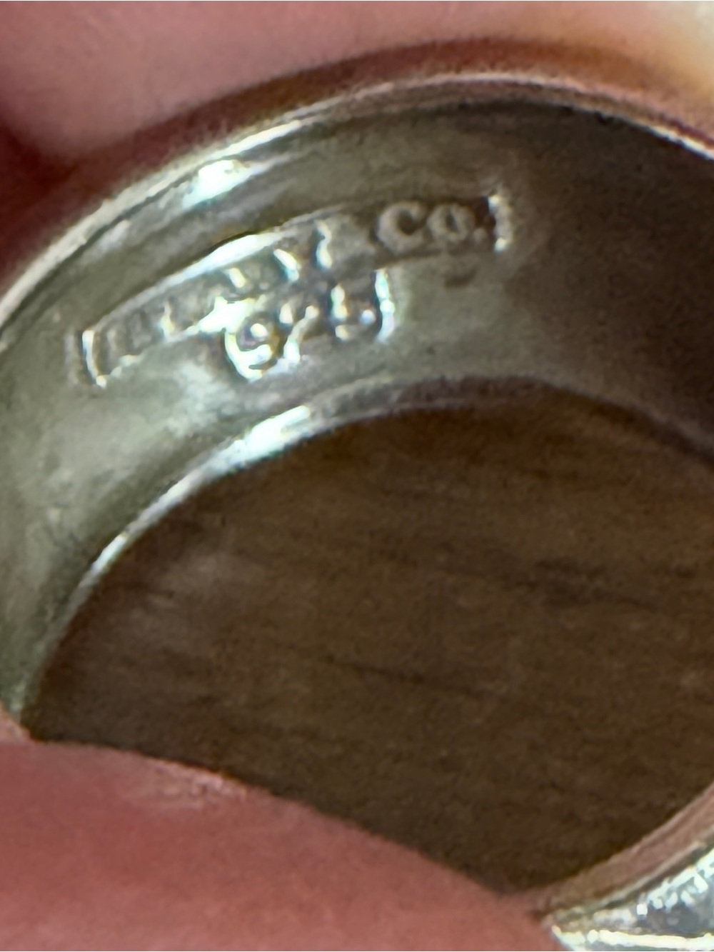 Tiffany & Co. Silver Ring with Teal Pouch - Picture 3 of 3